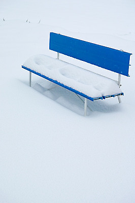 포토 JPG 주간 겨울 벤치 자연 사람없음 야외 눈 국내포토 자연요소 계절 의자 날씨 생태계 파일형식