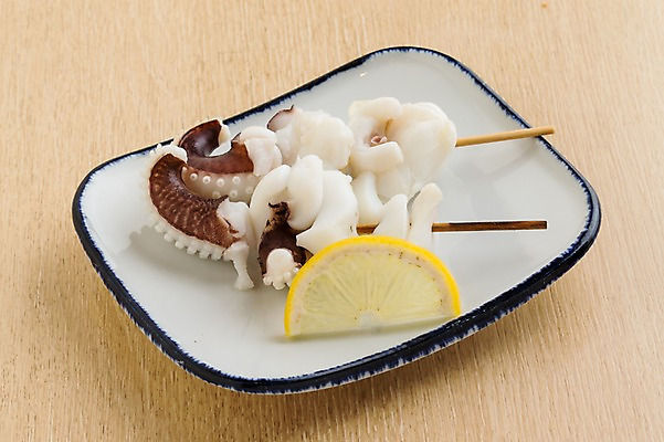 포토 JPG 접시 음식 실내 근접촬영 사람없음 오징어다리 일본음식 국내포토 식기 뷰포인트 내부 오징어 파일형식