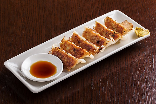 포토 JPG 접시 음식 실내 근접촬영 사람없음 튀김만두 일본음식 국내포토 식기 뷰포인트 내부 튀김 만두 파일형식