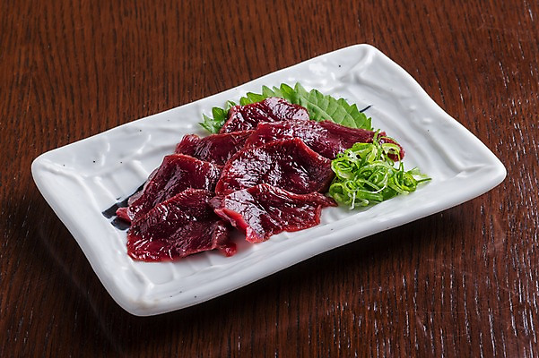 포토 JPG 접시 음식 실내 생고기 근접촬영 사람없음 소고기 육회 일본음식 국내포토 식기 뷰포인트 육류 내부 파일형식