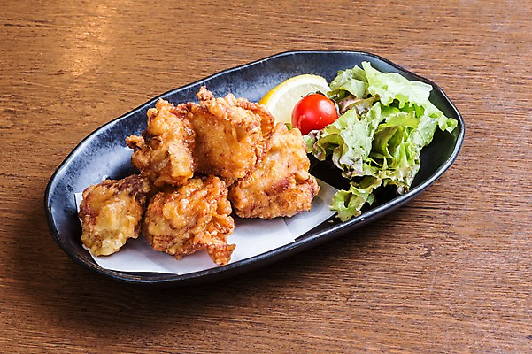 포토 JPG 접시 음식 실내 근접촬영 사람없음 일본음식 카라아게 국내포토 식기 뷰포인트 내부 튀김 파일형식