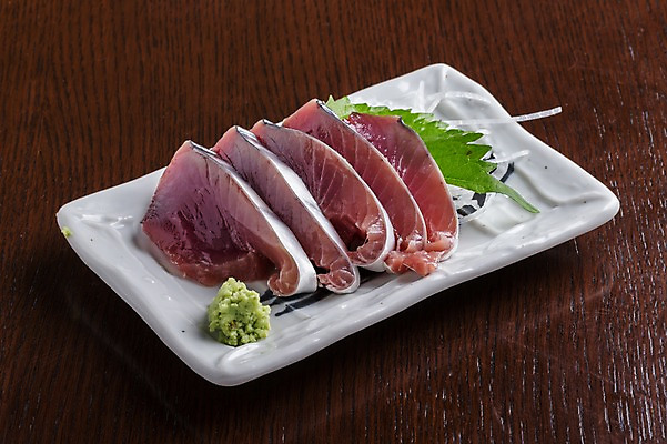 포토 JPG 접시 음식 실내 근접촬영 사람없음 생선회 가다랑어 일본음식 국내포토 식기 뷰포인트 어류 내부 회 파일형식