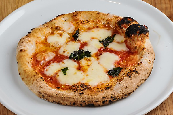 포토 JPG 접시 음식 피자 실내 근접촬영 사람없음 화덕피자 국내포토 식기 뷰포인트 패스트푸드 서양음식 내부 파일형식