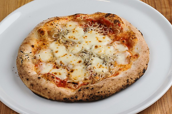 포토 JPG 접시 음식 피자 실내 근접촬영 사람없음 화덕피자 국내포토 식기 뷰포인트 패스트푸드 서양음식 내부 파일형식