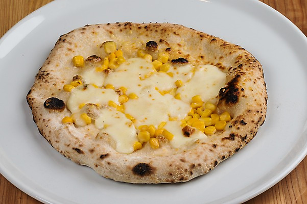 포토 JPG 접시 음식 피자 실내 근접촬영 사람없음 화덕피자 국내포토 식기 뷰포인트 패스트푸드 서양음식 내부 파일형식