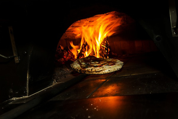 포토 JPG 음식 피자 실내 근접촬영 사람없음 화덕 화덕피자 국내포토 뷰포인트 패스트푸드 서양음식 내부 화로 파일형식