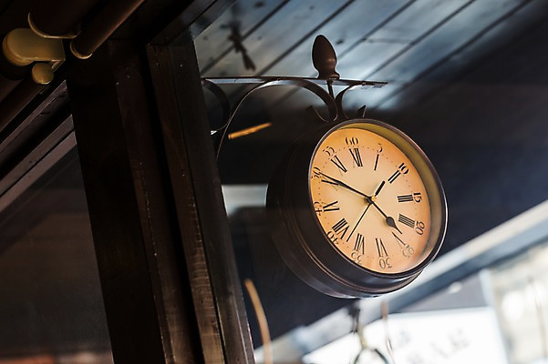 포토 JPG 시계 실내 근접촬영 사람없음 피자집 국내포토 뷰포인트 내부 상점 파일형식