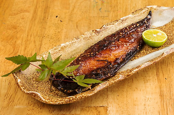 포토 JPG 음식 실내 근접촬영 사람없음 생선구이 고등어구이 일본음식 국내포토 뷰포인트 내부 구이 생선요리 파일형식