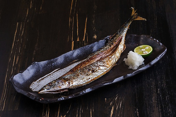 포토 JPG 음식 실내 근접촬영 사람없음 꽁치 꽁치구이 일본음식 국내포토 뷰포인트 어류 내부 생선구이 파일형식