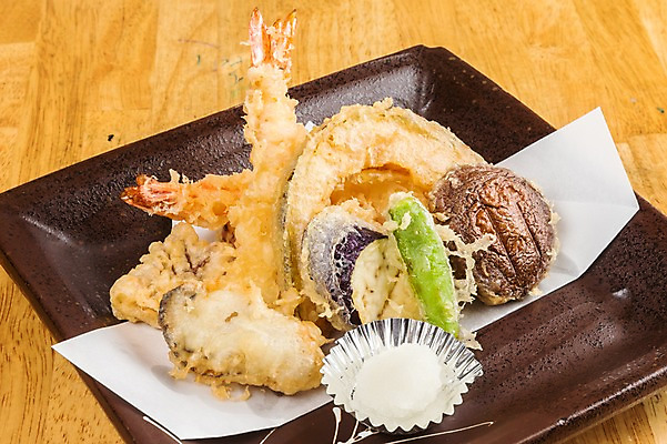 포토 JPG 접시 음식 실내 근접촬영 사람없음 튀김 새우튀김 덴푸라 일본음식 버섯튀김 국내포토 식기 뷰포인트 새우 내부 파일형식