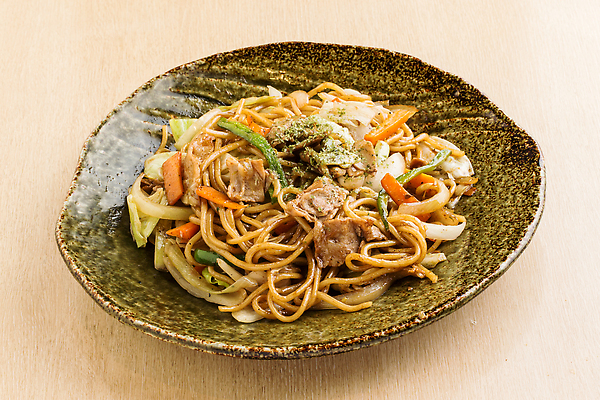 포토 JPG 접시 음식 실내 근접촬영 사람없음 야키소바 일본음식 국내포토 식기 뷰포인트 내부 파일형식