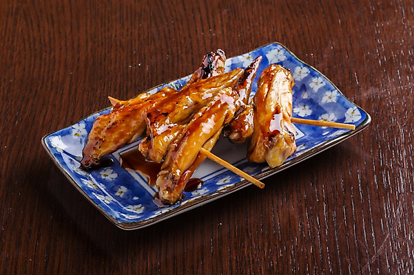 포토 JPG 접시 음식 실내 근접촬영 사람없음 일본음식 야키토리 국내포토 식기 뷰포인트 내부 꼬치 파일형식