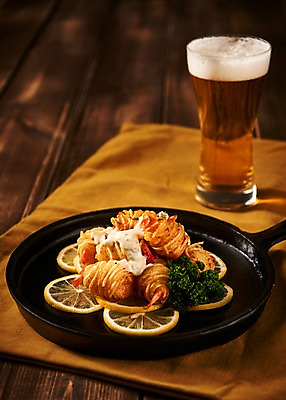 포토 JPG 음식 맥주 사람없음 목재 천 레몬 안주 야식 새우말이튀김 나무배경 국내포토 나무 백그라운드 과일 재료 주류 튀김 직물 파일형식