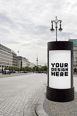 PSD 편집 편집이미지 가로등 광고판 사람 여러명 건물 그래픽 3D 도시 도심 버스정류장 디지털합성 합성 옥외간판 옥외광고 키오스크 디지털아트 목업 편집실사 편집3D 건축물 공공시설 다수 간판 알림판 역 CG 판 파일형식