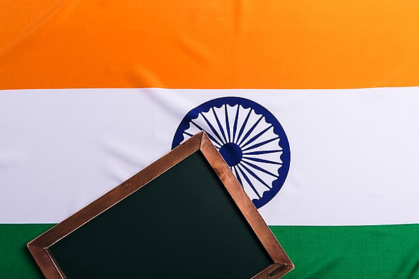 포토 JPG 나라 아시아 상징 사람없음 세계 글로벌 칠판 깃발 인도 국기 국내포토 파일형식