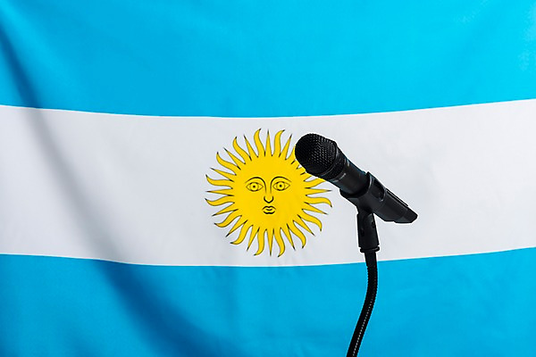 포토 JPG 나라 상징 사람없음 세계 글로벌 깃발 남아메리카 국기 마이크 아르헨티나 국내포토 음향기기 아메리카 파일형식