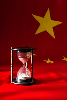 포토 JPG 나라 아시아 상징 사람없음 세계 글로벌 중국 깃발 국기 모래시계 국내포토 모래 시계 파일형식