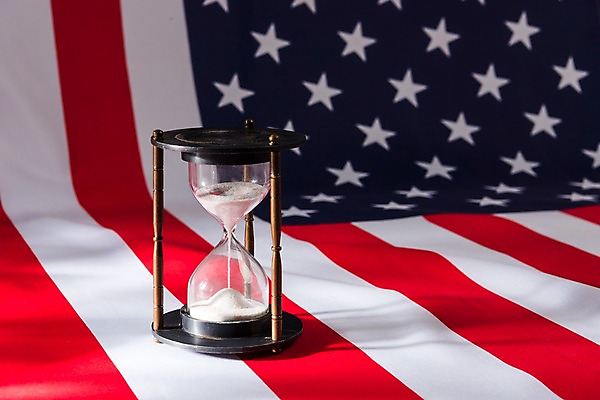 포토 JPG 나라 상징 북아메리카 사람없음 세계 글로벌 미국 깃발 국기 모래시계 국내포토 모래 시계 아메리카 파일형식