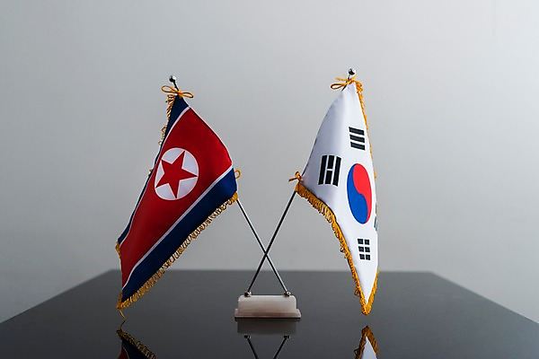 포토 JPG 나라 아시아 상징 한국 사람없음 세계 글로벌 깃발 국기 태극기 남북 북한 정상회담 국내포토 파일형식