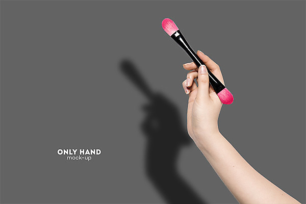 PSD 편집 편집이미지 손 여자 한손 그림자 한명 들기 손짓 신체부위 화장 뷰티 전단 합성 메이크업브러쉬 목업 이미지편집 1 모션 사람 붓 홍보물 파일형식