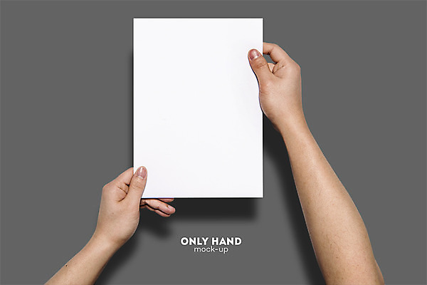 PSD 편집 편집이미지 손 남자 종이 사각프레임 프레임 한명 들기 손짓 신체부위 양손 메모지 전단 합성 엽서 목업 이미지편집 1 모션 사람 사각형 사무용품 편지 홍보물 파일형식