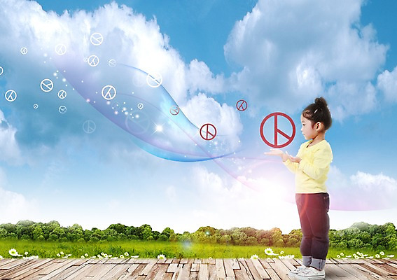 전신 PSD 구름 편집이미지 여자 어린이 하늘 한명 서기 손짓 옆모습 한국인 투표 선거 소녀한명만 이미지편집 자연요소 1 뷰포인트 모션 사람 동양인 민주주의 여자한명만 소녀만 파일형식