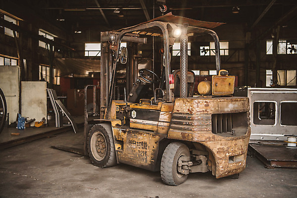 포토 JPG 산업 교통수단 공장 실내 사람없음 중장비 산업현장 엔진 지게차 제조업 국내포토 교통 공업 내부 산업장비 파일형식
