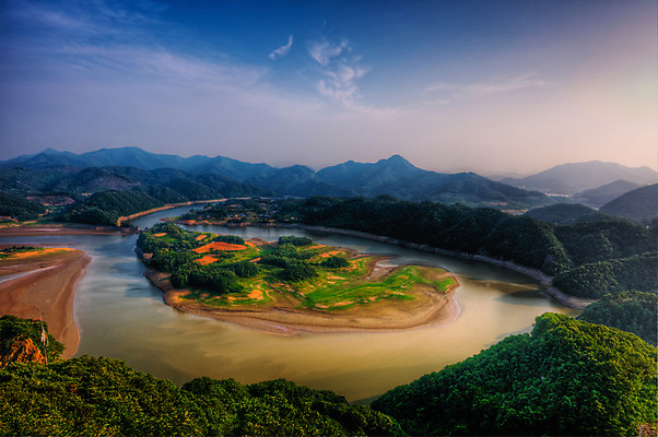 포토 JPG 주간 구름 호수 섬 자연 하늘 산 한국 풍경 사람없음 야외 산등성이 옥정호 임실 국내포토 자연요소 아시아 전라북도 생태계 파일형식