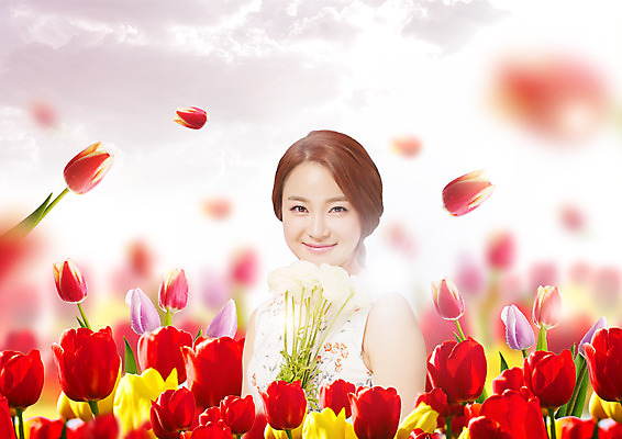 PSD 구름 편집 편집이미지 여자 꽃 하늘 한명 미소 상반신 20대 뷰티 봄 한국인 튤립 의료성형뷰티 이미지편집 자연요소 식물 1 계절 표정 사람 동양인 청년 파일형식