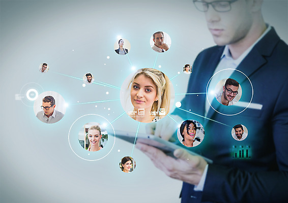 PSD 서양인 편집 편집이미지 여자 남자 비즈니스 여러명 상반신 20대 성인 태블릿 비즈니스맨 비즈니스우먼 네트워크 검색 이미지편집 외국인 다수 사람 청년 전자제품 스마트기기 직장인 파일형식