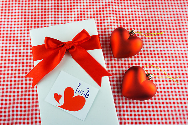 포토 JPG 해외이미지 모양 디자인 기념일 꽃 리본 백그라운드 컨셉 벽지 결혼식 추상 휴가 기념 발렌타인데이 사탕 선물 사랑 이벤트 사람없음 목재 장식 빨간색 상자 장미 초콜릿 수확 하트 축하 인사 우아함 실크 심볼 활 질감 복고 2월 옛날 해외202004 해외포토 나무 식물 감정 컬러 결혼 무늬 농업 재료 데이이벤트 디저트 직물 예절 날짜 파일형식 이미지허브