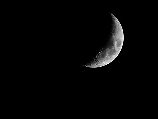 포토 JPG 해외이미지 바다 과학 백그라운드 하늘 표면 사람없음 빛 우주 검은색 어둠 회색 달 흰색 원형 야간 묘사 오브젝트 천문학 단계 고립 구역 해외202004 해외포토 자연요소 도형 교육 컬러 파일형식 이미지허브