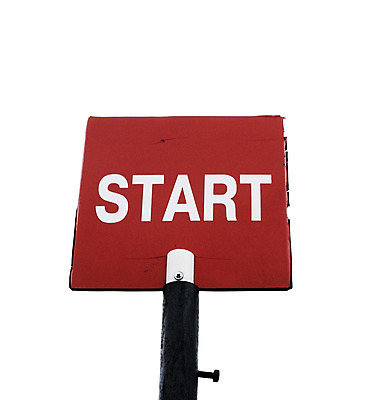 포토 JPG 해외이미지 도로 교통시설 거리 사람없음 빨간색 고속도로 경찰 방향 시작 도로표지판 고립 처음 해외202004 해외포토 직업 길 컬러 교통 표지판 시설 파일형식 이미지허브