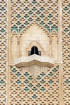 포토 JPG 해외이미지 구름 종교 전통문화 건축양식 하늘 사람 사람없음 야외 건물 가로 파란색 관광지 교회 여행객 탑 고요 기도 영혼 큼 이슬람교 아치 모스크 모로코 해외202004 해외포토 자연요소 전통 건축물 건축 문화 컬러 여행 종교건축 아프리카 크기 파일형식 이미지허브