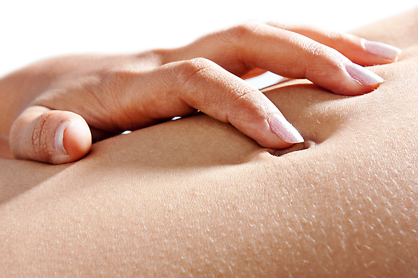 포토 JPG 해외이미지 손 여자 신체 손가락 건강 손바닥 사람 소녀 사람없음 터치 못 플랫 손톱 인도인 날씬함 허리 배꼽 돌봄 얇은 해외202004 해외포토 외국인 어린이 모션 동양인 신체부위 공구 배_신체부위 몸매 파일형식 이미지허브