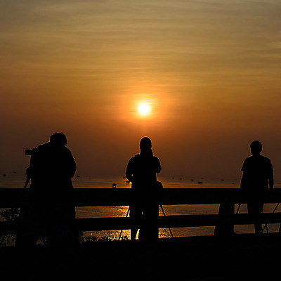 포토 JPG 해외이미지 디자인 실루엣 문화 바다 여행 오렌지 건축양식 태국 자연 지붕 휴가 휴식 주택 사람없음 건물 물 태양 마을 일출 검은색 수영 만 뜨거움 오두막 빌라 휴양지 낚시꾼 방갈로 몰디브 이국적 스타일 해외202004 해외포토 자연요소 건축물 건축 아시아 컬러 컨셉 과일 숙소 촬영기법 노을 장소 수상스포츠 생태계 파일형식 이미지허브