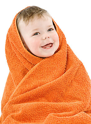 포토 JPG 해외이미지 백인 1 라이프스타일 응시 딸 행복 얼굴 어린이 오렌지 건조 수영장 건강 한명 사람 수건 목욕 기쁨 흰색 표현 아기 신생아 작음 담요 피부 호기심 부드러움 걸음마 돌봄 해외202004 해외포토 서양인 시선 감정 컬러 컨셉 과일 가족 모션 생활 신체부위 위생용품 청결 감각 크기 파일형식 이미지허브