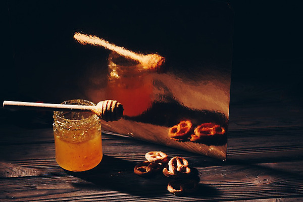 포토 JPG 해외이미지 식기 음식 빵 백그라운드 컨셉 유리 탁자 휴가 디저트 건강 여러명 사람없음 목재 갈색 쌓기 바구니 초콜릿 검은색 축제 빵집 우유 수확 도넛 달콤 아침식사 낟알 밀 굽기 롤 베이글 꿀 팬케이크 프랑스어 러시아인 캐비아 페스츄리 크레이프 스타일 해외202004 해외포토 서양인 나무 문자 컬러 가구 다수 농업 식재료 재료 모션 재질 유제품 곡류 사람 케이크 상점 식사 맛 구이 파일형식 이미지허브