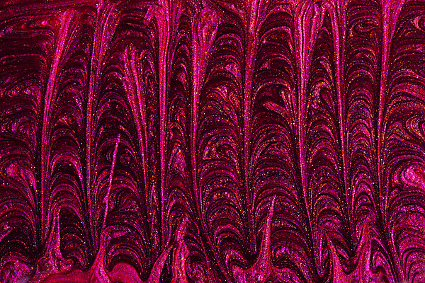 포토 JPG 해외이미지 백그라운드 패턴 미술 사람없음 빨간색 빛 금속 보라색 페인트 화장품 흐름 액체 황금 떨어짐 제비꽃 그림 광택 청동 아크릴 트렌드컬러 해외202004 비바마젠타 해외포토 꽃 컬러 컨셉 무늬 재질 문화예술 뷰티 파일형식 이미지허브