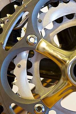 포토 JPG 해외이미지 스포츠 모션 사람없음 금속 자전거 기계 사이클링 기어 공학 놋쇠 철강 티타늄 해외202004 해외포토 교육 재질 바이크 원소 육상스포츠 파일형식 이미지허브