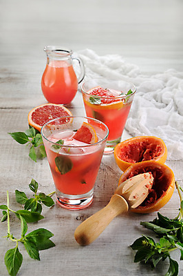 포토 JPG 해외이미지 잔 사람없음 칵테일 과실주 자몽 바질 과즙기 브랜디 해외202004 해외포토 식기 과일 주류 파일형식 이미지허브