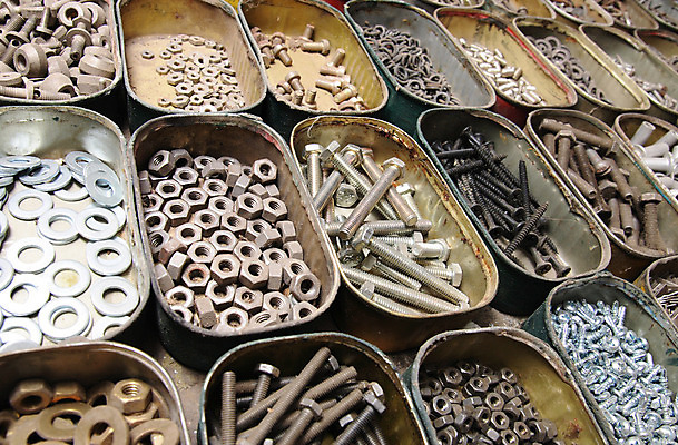 포토 JPG 해외이미지 산업 백그라운드 컨셉 아이디어 함께함 실내 사람없음 금속 기계 장비 견과류 공구 나사 업무 작업실 실 수리 철 묘사 오브젝트 볼트 정비공 블러 옛날 철강 특별함 하드웨어 해외202004 해외포토 재질 내부 컴퓨터 도구 작업 기술자 파일형식 이미지허브