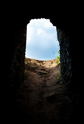 포토 JPG 해외이미지 구름 길 건축양식 하늘 벽돌 출입구 사람없음 빨간색 파란색 문 궁전 수확 성 동굴 파편 탈출 버리기 폐허 아치 상승 리프트 깨짐 리프팅 옛날 파멸 해외202004 해외포토 자연요소 건축물 건축 컬러 컨셉 고건축 농업 모션 파일형식 소멸 이미지허브