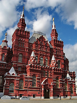 포토 JPG 해외이미지 구름 유럽 백그라운드 건축양식 창문 하늘 지붕 미술 사람없음 건물 빨간색 파란색 맑음 흰색 도시 센터 역사 박물관 정사각형 러시아 날카로움 모스크바 옛날 크렘린궁전 해외202004 해외포토 자연요소 도형 건축물 건축 나라 컬러 날씨 문화예술 궁전 크렘린 파일형식 이미지허브