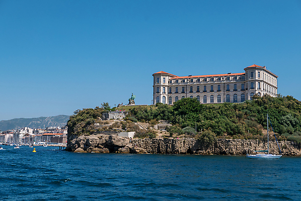 포토 JPG 해외이미지 바다 건축양식 항해 파노라마 사람없음 프랑스 보트 지중해 포트 마르세유 해외202004 해외포토 건축 유럽 배_교통 촬영기법 파일형식 이미지허브
