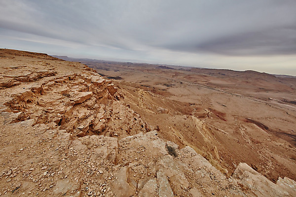 포토 JPG 해외이미지 공원 지구 모래 여행 오렌지 자연 하늘 산 풍경 사람없음 빨간색 컬러풀 햇빛 여행객 우주 일몰 하이킹 사막 바위 큼 땅 가득함 부식 산등성이 장면 분화구 동쪽 감탄 이스라엘 전국 지질학 수평선 추가 막 해외202004 해외포토 공공시설 교육 컬러 과일 레저 사람 태양 노을 돌_바위 크기 방향 생태계 화산 서아시아 파일형식 이미지허브