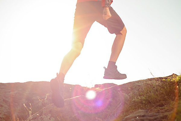 포토 JPG 해외이미지 라이프스타일 공원 남자 실루엣 아침 산 건강 한명 사람 성인 야외 달리기 조깅 운동 연습 성인남자한명만 해외202004 해외포토 주간 1 공공시설 모션 촬영기법 생활 남자한명만 성인남자만 파일형식 이미지허브