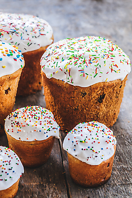 포토 JPG 해외이미지 전통 계절 종교 문화 음식 빵 백그라운드 패턴 탁자 휴가 디저트 부활절 기념 3 사람없음 목재 장식 빨간색 수건 컬러풀 노란색 파티 바구니 케이크 얼음 축제 저녁식사 봄 흰색 시골 축하 대접 그리기 달콤 굽기 심볼 브런치 레시피 러시아인 우크라이나 페스츄리 핸드메이드 해외202004 해외포토 자연요소 서양인 나무 기념일 유럽 컬러 가구 컨셉 무늬 재료 모션 이벤트 위생용품 식사 맛 구이 파일형식 이미지허브