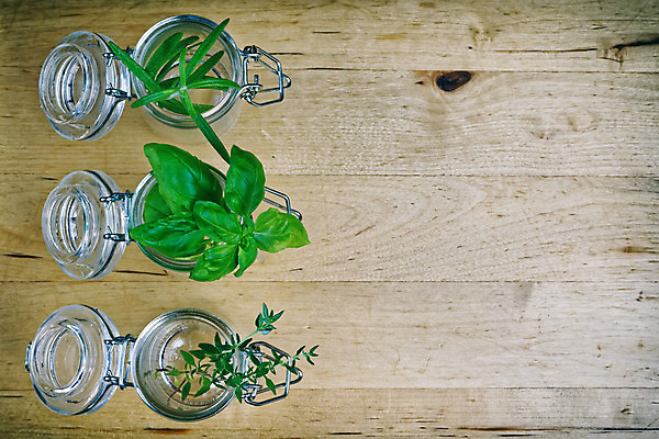 포토 JPG 해외이미지 식물 백그라운드 잎 재료 자연 유리 건강 요리 사람없음 목재 치료 초록색 약 주방 신선 양념 수집 허브 향신료 유기농 향 아로마테라피 바질 로즈메리 내추럴 백리향 해외202004 해외포토 나무 웰빙 컬러 의학 재질 생태계 테라피 향미료 파일형식 이미지허브