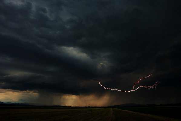 포토 JPG 해외이미지 구름 계절 파도 바다 백그라운드 밭 자연 바람 날씨 풍경 사람없음 물 여름 햇빛 환경 계곡 검은색 새벽 회색 시골 위험 번개 위협 손목시계 장면 폭풍 천국 뇌우 땅바닥 재앙 수평선 해외202004 해외포토 자연요소 시계 컬러 컨셉 농업 장신구 바닥 태양 생태계 파일형식 이미지허브